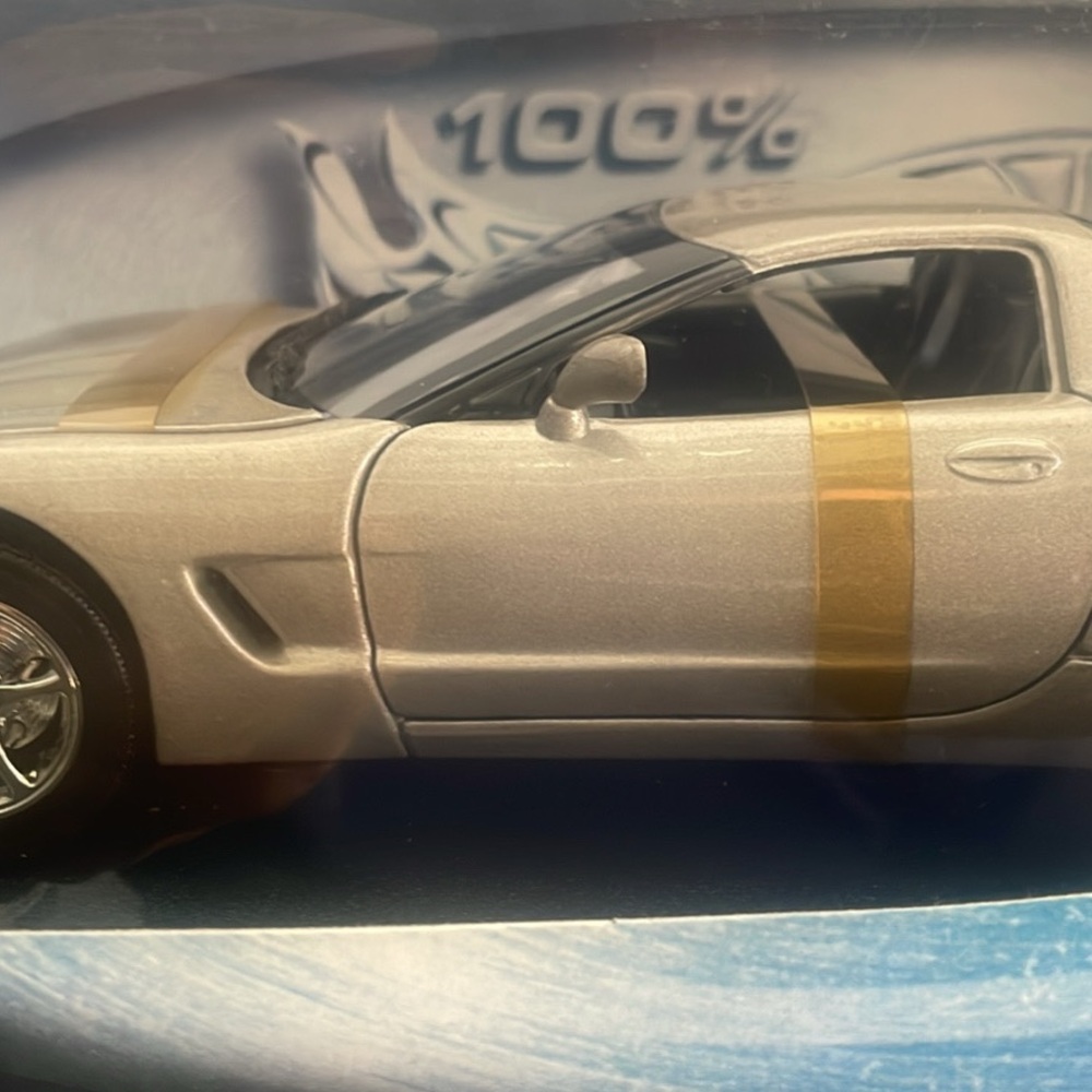 Hot Wheels - Picture 2 of 10